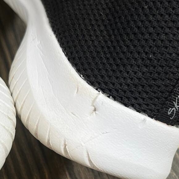 Skechers Ultra Flex First Women 7 Casual Stretch Sneaker Shoes‎ 12837TX Pull On - Picture 10 of 10